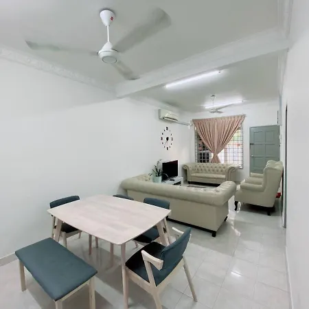 Homestay Murah Kuala Terengganu Exterior photo